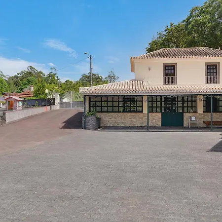 Quinta Dos Abutitos *
